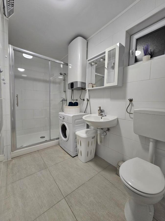 Apartment Aria ヴィンコヴツィ エクステリア 写真