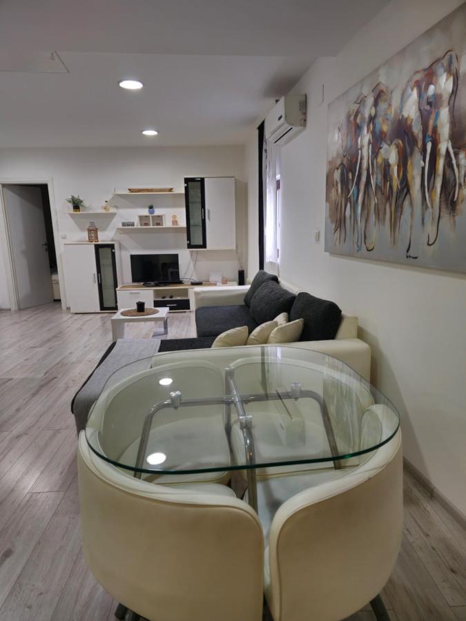Apartment Aria ヴィンコヴツィ エクステリア 写真